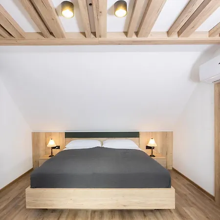 Savica Apartment